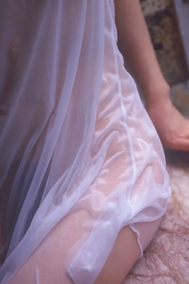 垮掉的脸怎么填充更显年轻？不得不说的玻尿酸填充茶后会|必一运